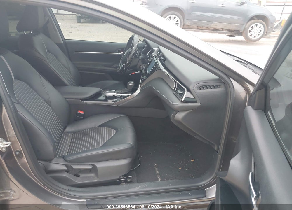 2020 TOYOTA CAMRY SE VIN: 4T1G11AK6LU979758