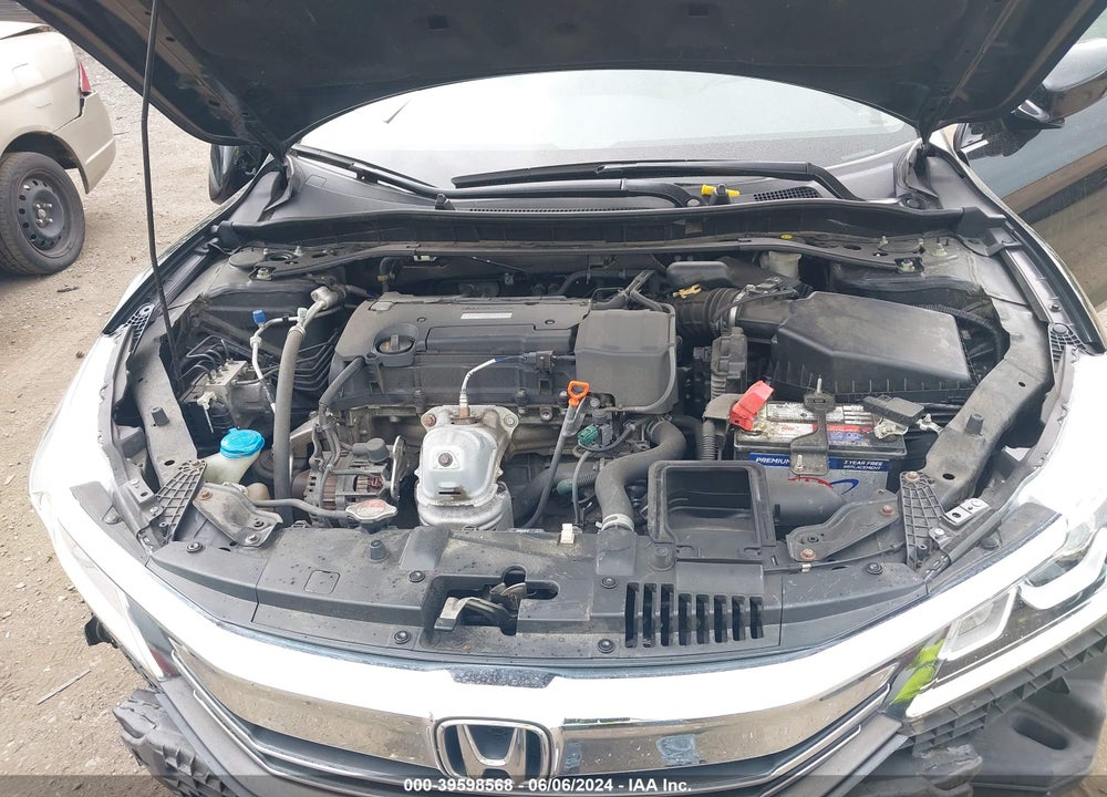 2016 HONDA ACCORD VIN: 1HGCR2F89GA198305