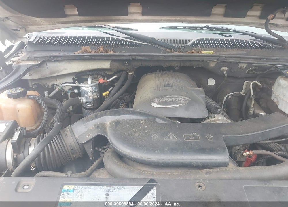 2004 CHEVROLET TAHOE LT VIN: 1GNEC13Z34R163733