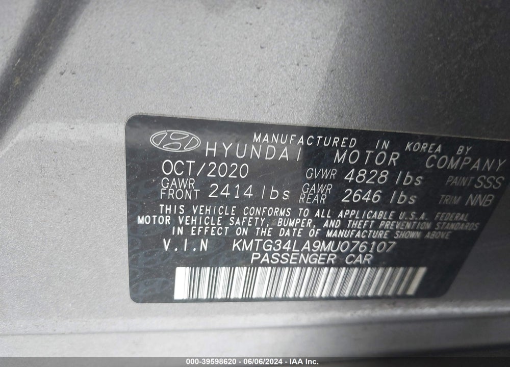2021 GENESIS G70 2.0T AWD VIN: KMTG34LA9MU076107