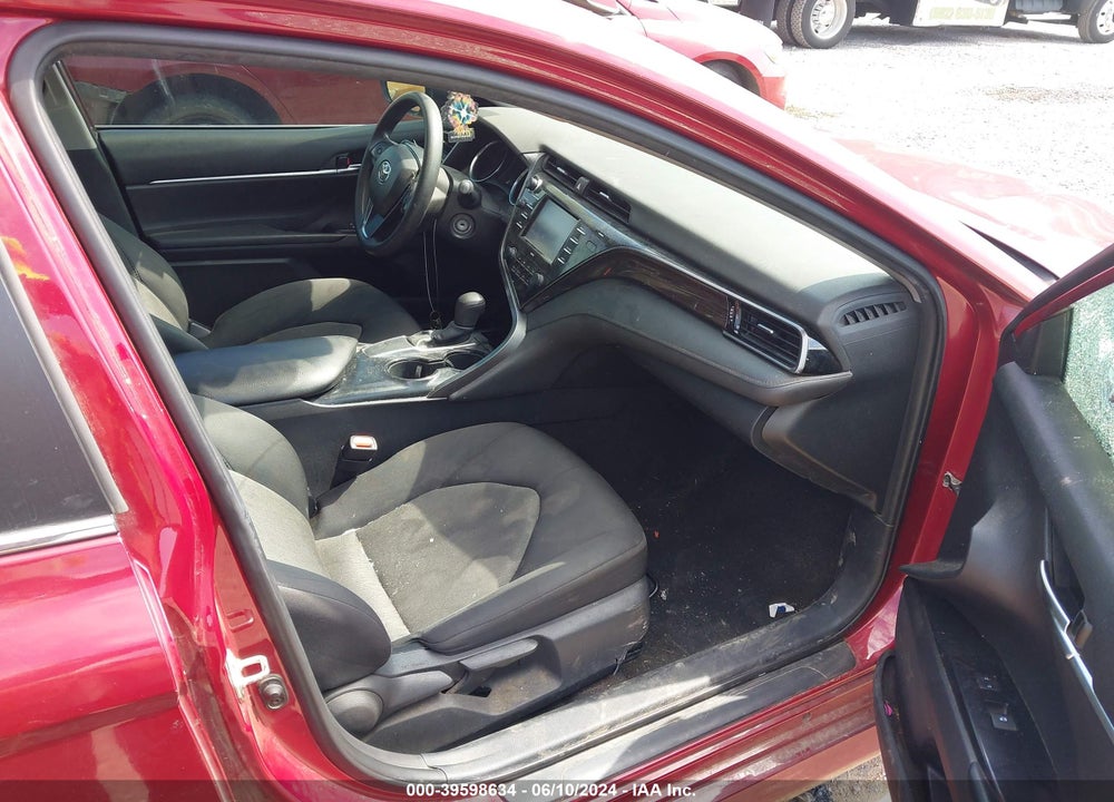 2020 TOYOTA CAMRY LE VIN: 4T1C11AK5LU379411