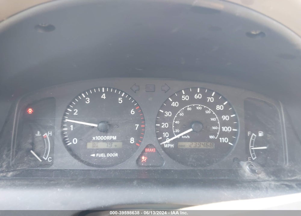 1998 TOYOTA COROLLA LE VIN: 2T1BR18E9WC050074