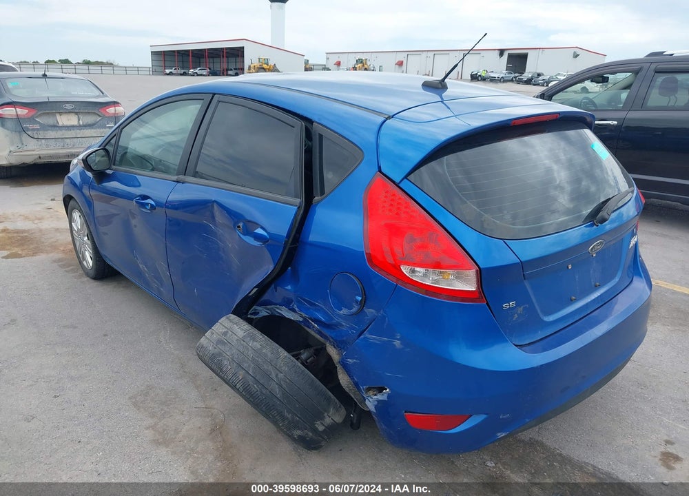 2011 FORD FIESTA VIN: 3FADP4EJXBM101574