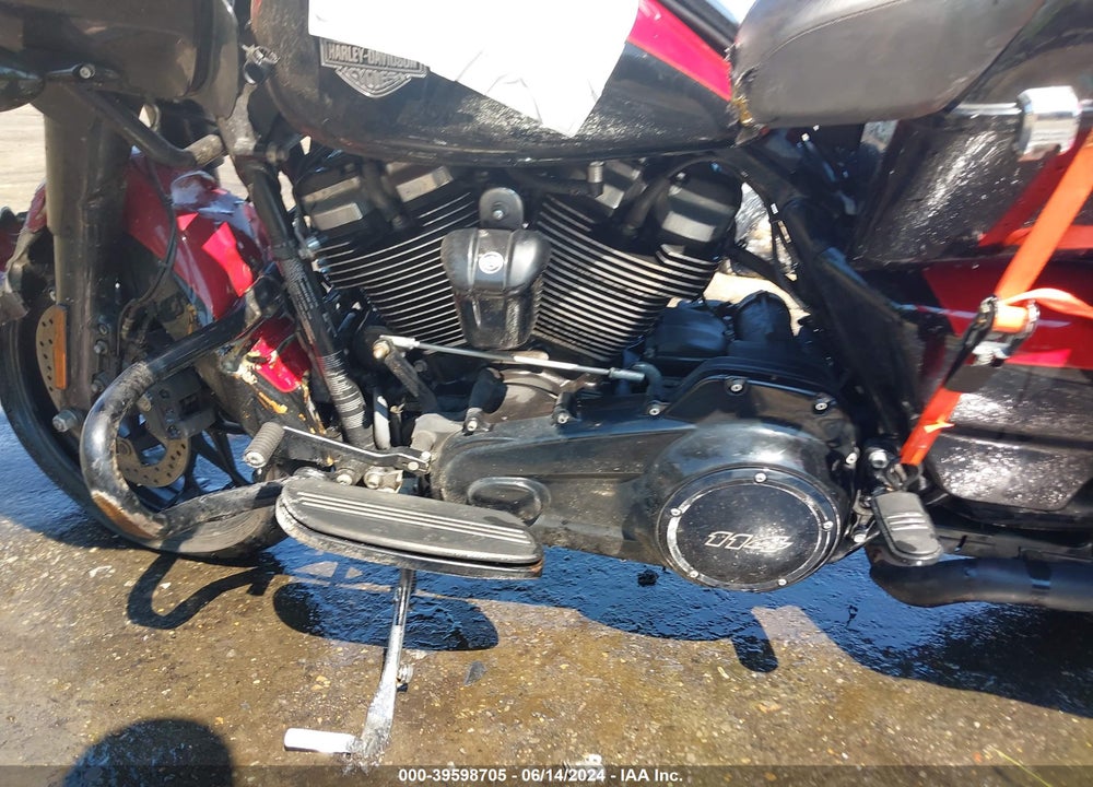 2021 HARLEY-DAVIDSON FLTRXS VIN: 1HD1KTP16MB627826