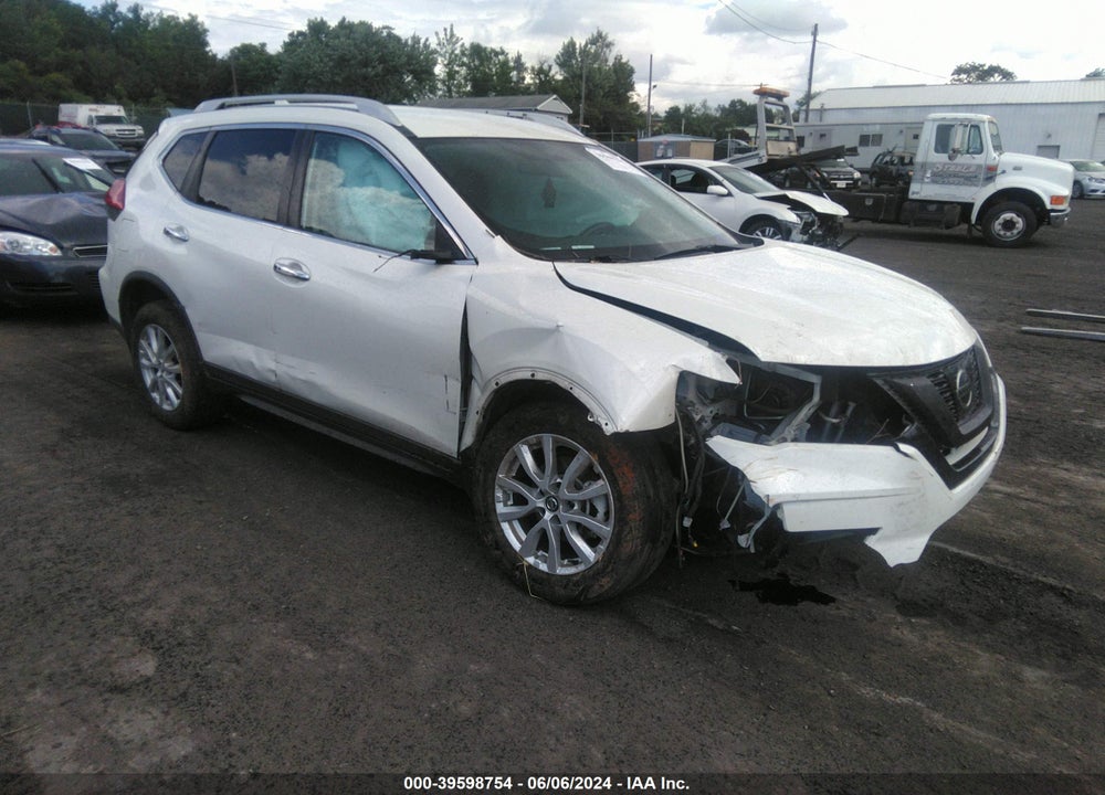 2017 NISSAN ROGUE SV VIN: KNMAT2MV0HP572654