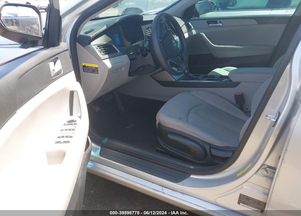 2016 HYUNDAI SONATA SE VIN: 5NPE24AF3GH350326