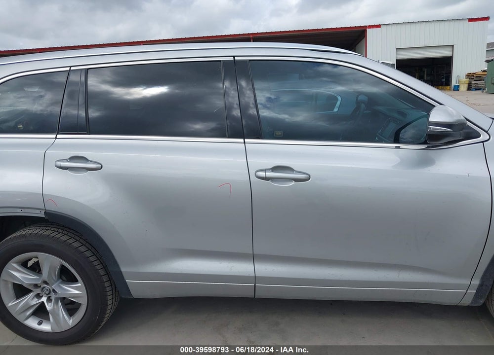 2017 TOYOTA HIGHLANDER LIMITED VIN: 5TDYZRFH6HS197615