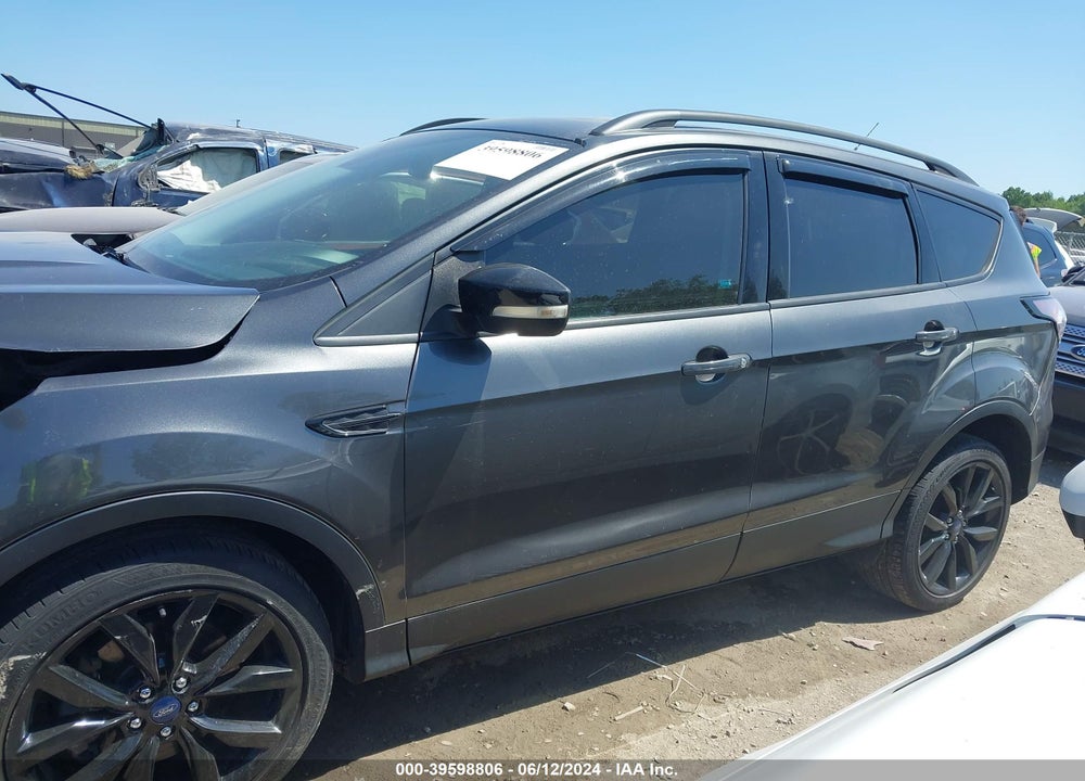 2017 FORD ESCAPE VIN: 1FMCU9JD0HUD82571