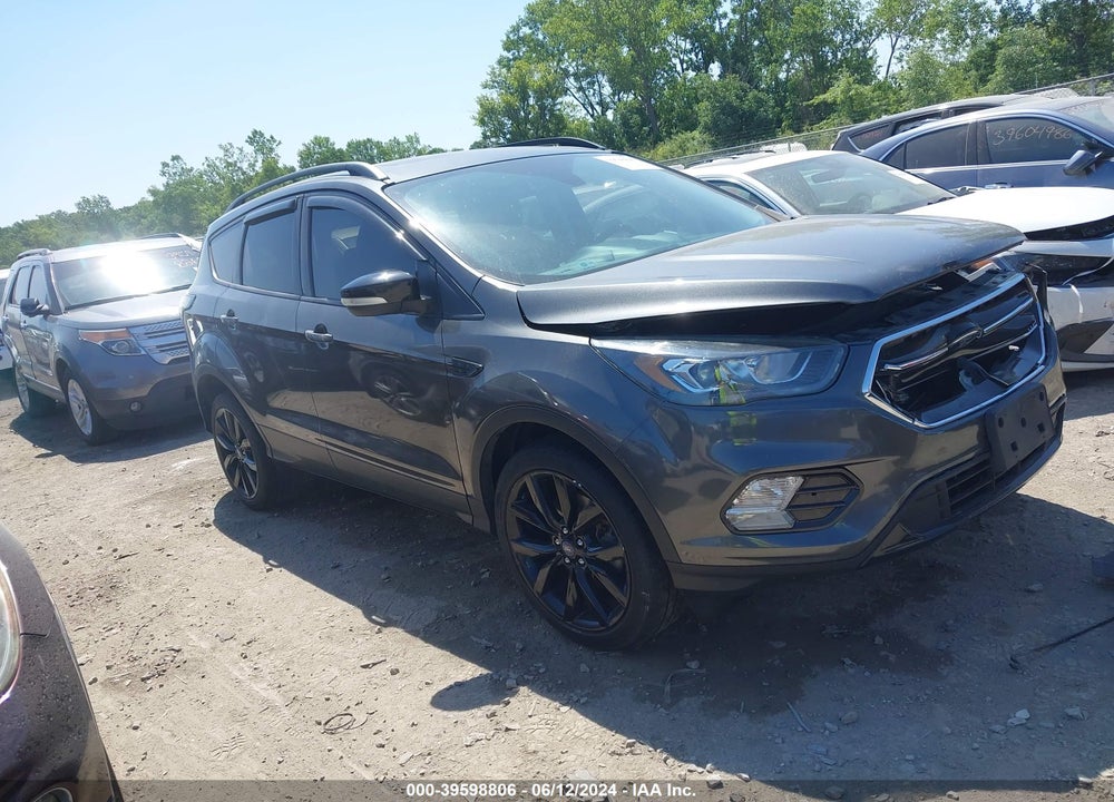 2017 FORD ESCAPE VIN: 1FMCU9JD0HUD82571