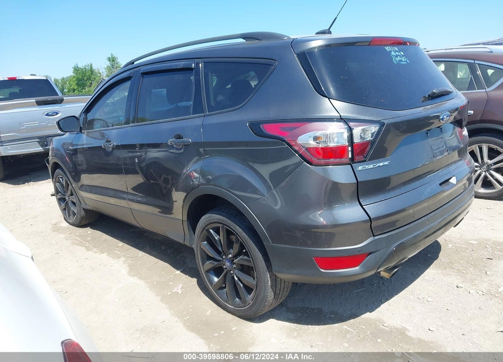 2017 FORD ESCAPE VIN: 1FMCU9JD0HUD82571