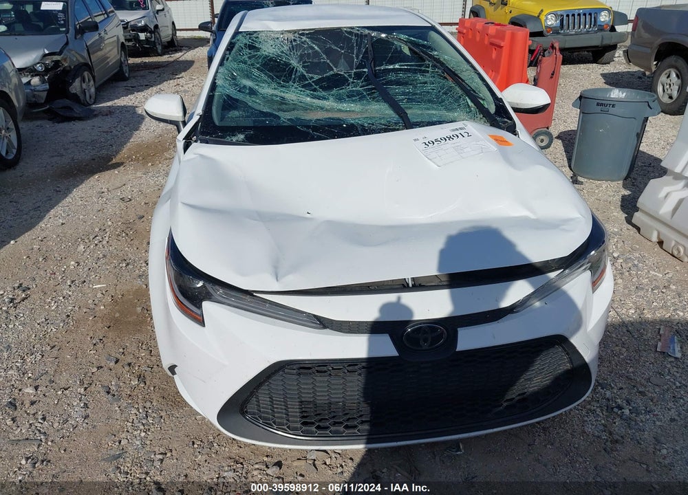 2021 TOYOTA COROLLA LE VIN: JTDEPMAE2MJ182268
