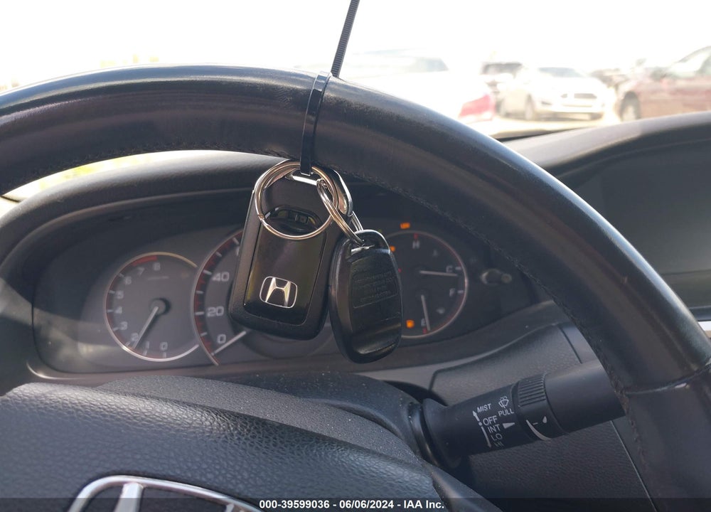 2014 HONDA ACCORD EX-L VIN: 1HGCT1B86EA014744