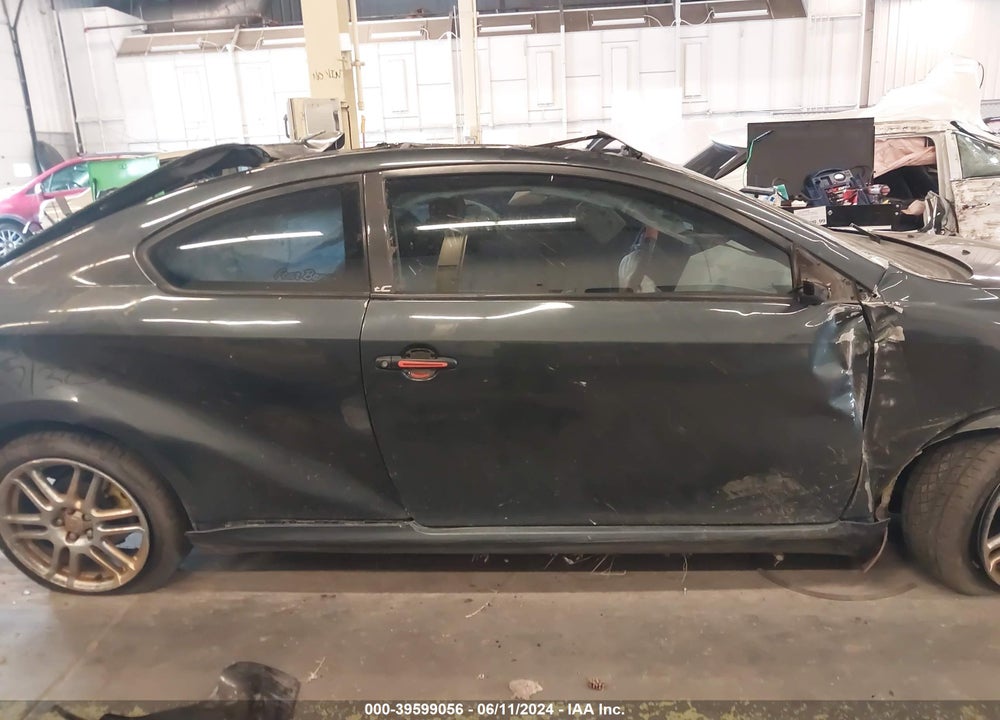 2006 SCION TC VIN: JTKDE167560118446