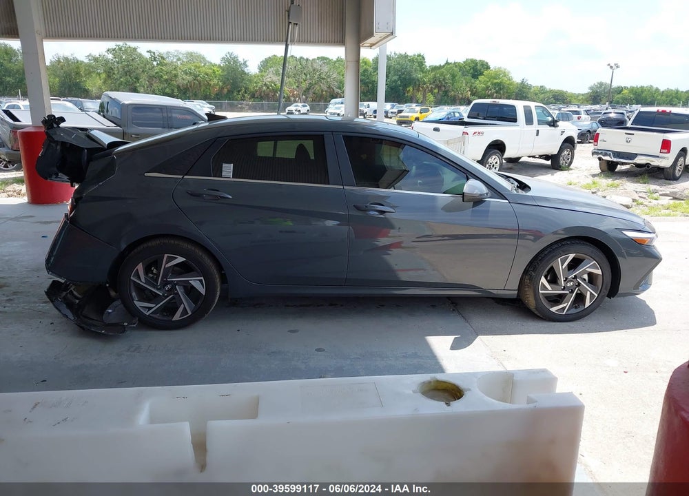 2024 HYUNDAI ELANTRA SEL VIN: KMHLS4DG7RU709516