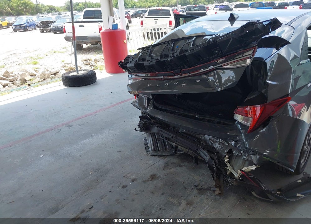 2024 HYUNDAI ELANTRA SEL VIN: KMHLS4DG7RU709516