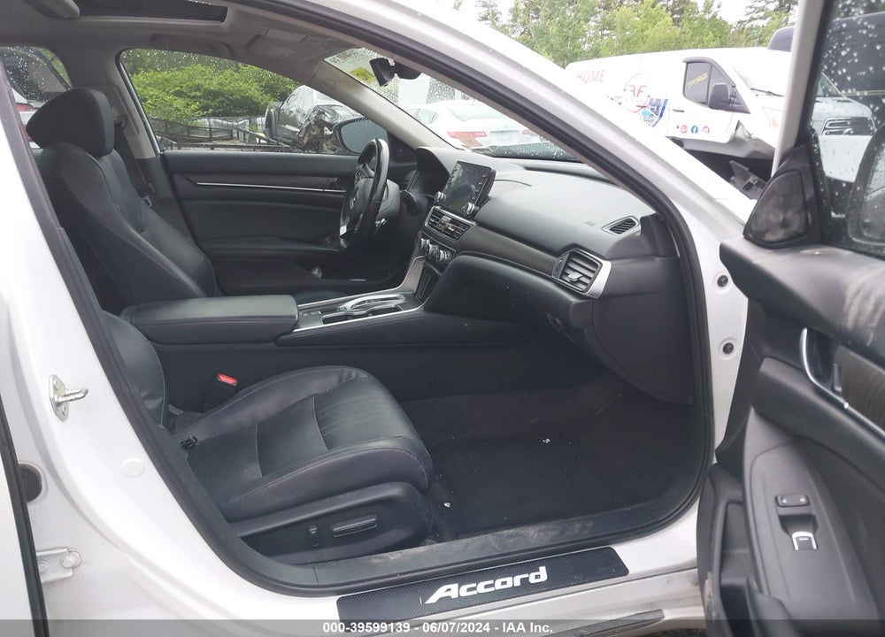 2018 HONDA ACCORD EX-L 2.0T VIN: 1HGCV2F56JA037757