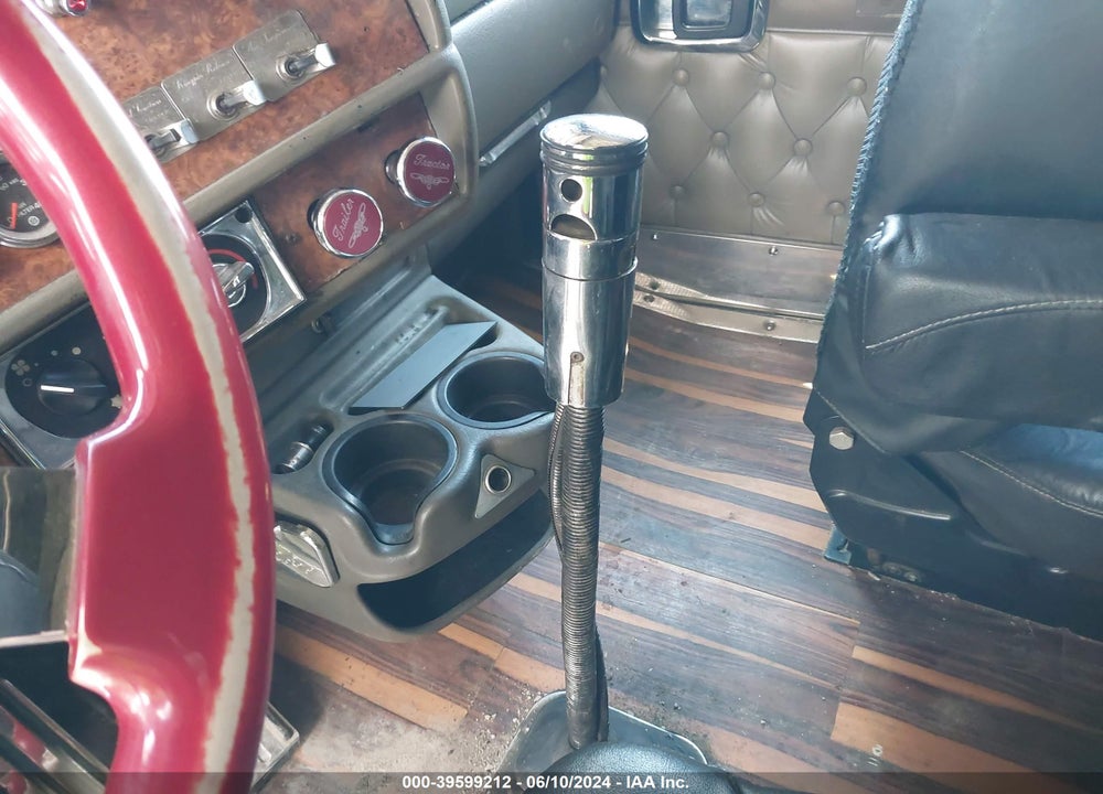 2003 KENWORTH W900 W900 VIN: 1XKWDB9X13J386764