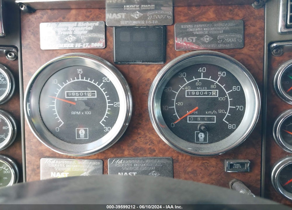 2003 KENWORTH W900 W900 VIN: 1XKWDB9X13J386764