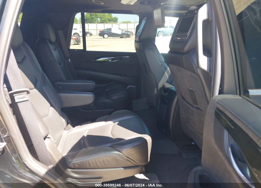 2018 CADILLAC ESCALADE PLATINUM VIN: 1GYS4DKJXJR203818