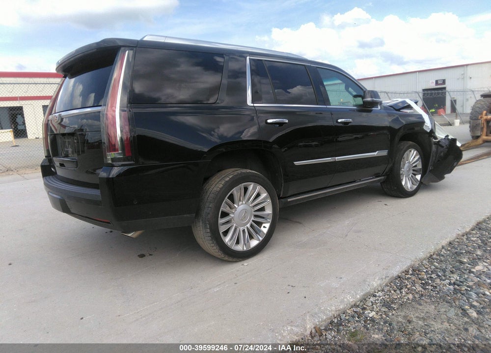 2018 CADILLAC ESCALADE PLATINUM VIN: 1GYS4DKJXJR203818