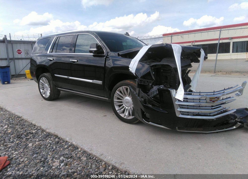 2018 CADILLAC ESCALADE PLATINUM VIN: 1GYS4DKJXJR203818