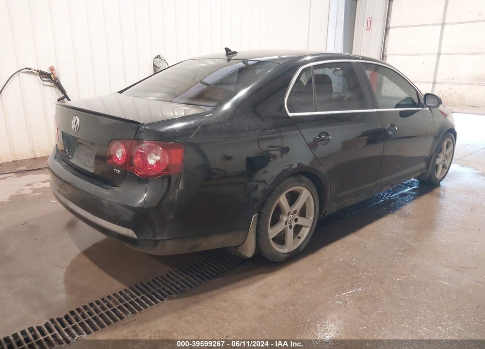2009 VOLKSWAGEN JETTA TDI VIN: 3VWRL71K99M120443