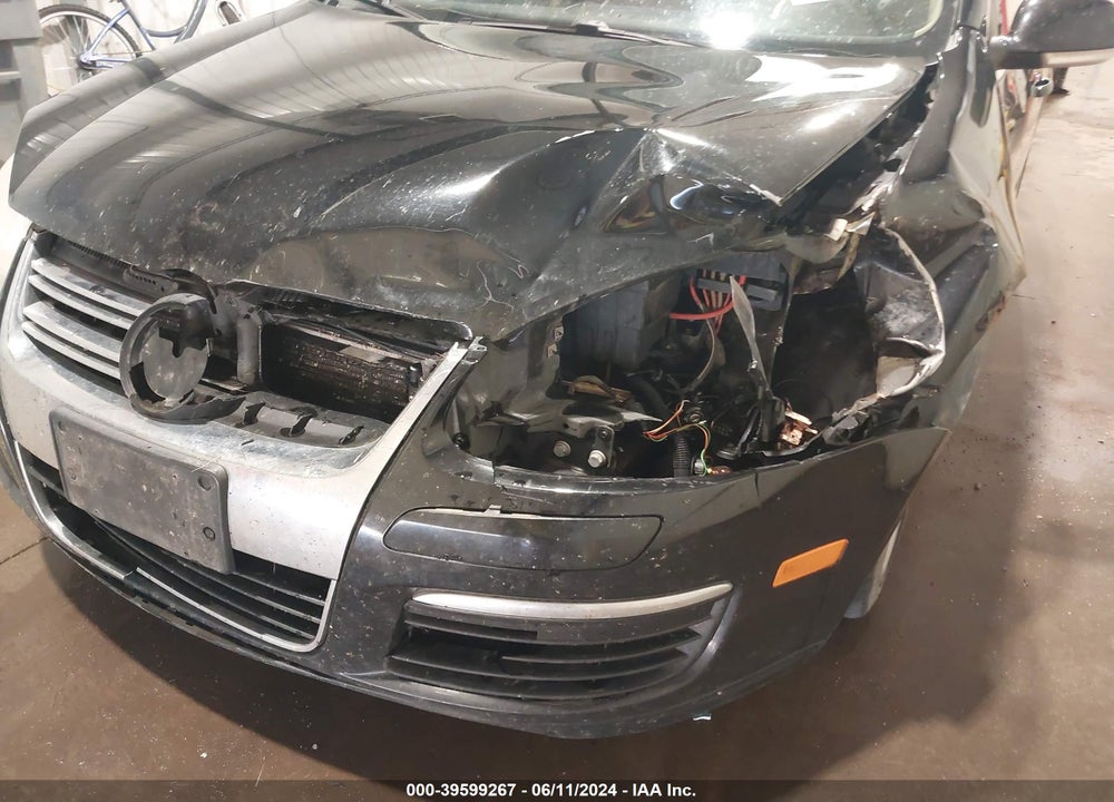 2009 VOLKSWAGEN JETTA TDI VIN: 3VWRL71K99M120443