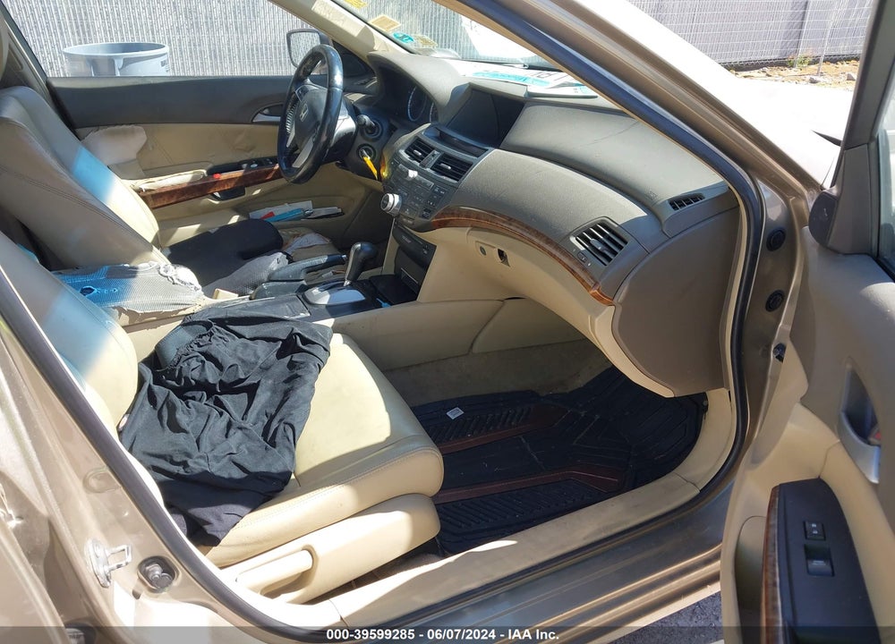 2008 HONDA ACCORD 2.4 EX-L VIN: 1HGCP26898A046757