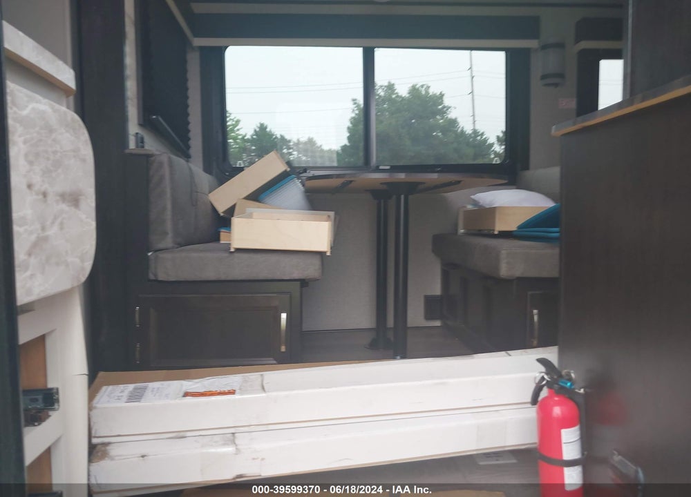 2021 JAYCO WHITEHAWK VIN: 1UJBJ0BPXM14J0109