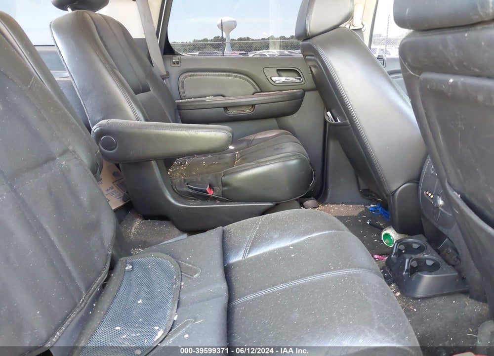 2008 GMC YUKON VIN: 1GKFK63848J235648