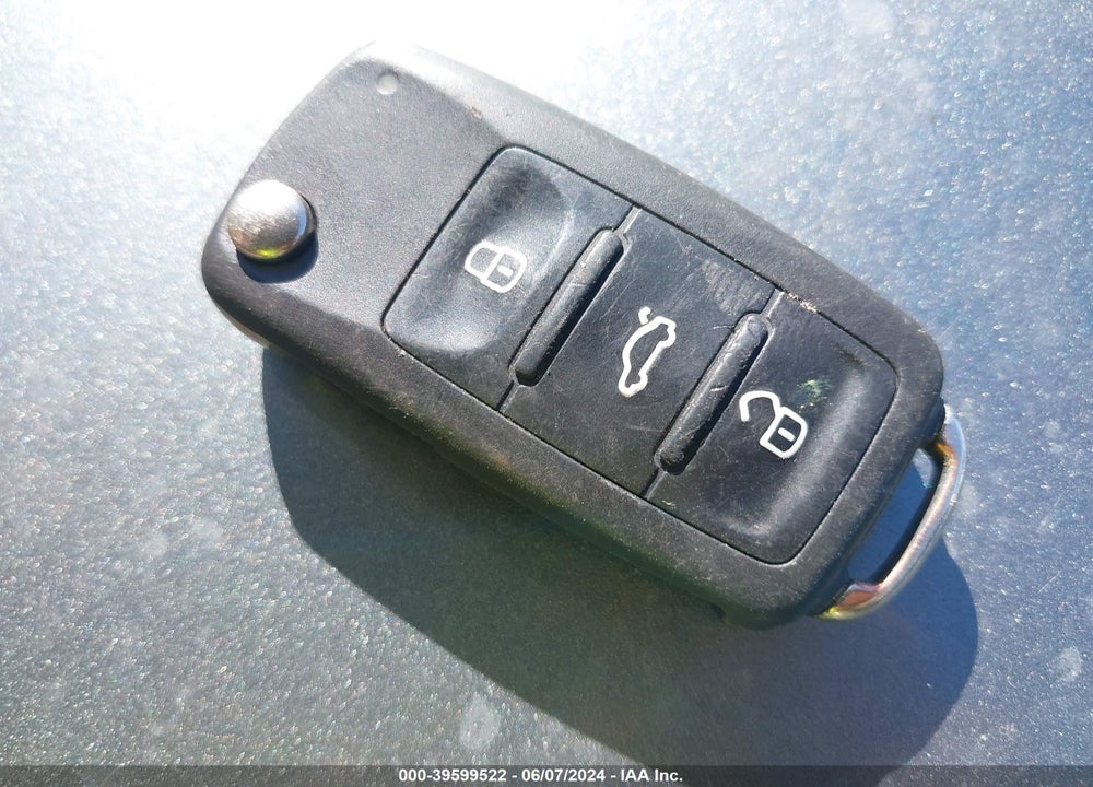 2012 VOLKSWAGEN TIGUAN SEL VIN: WVGBV7AX2CW592254