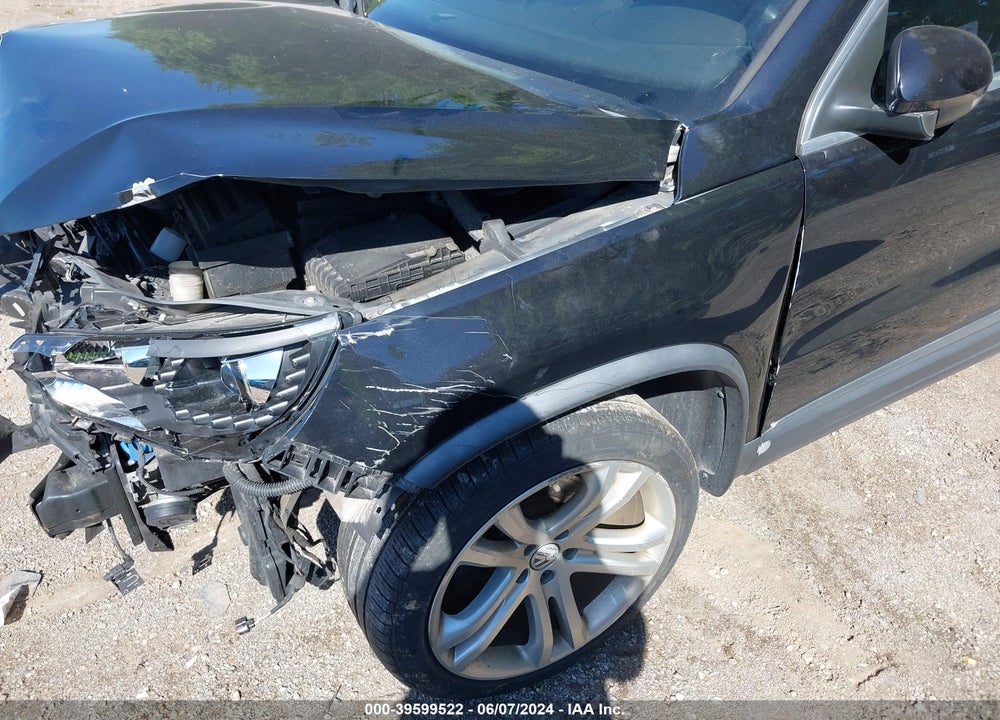 2012 VOLKSWAGEN TIGUAN SEL VIN: WVGBV7AX2CW592254