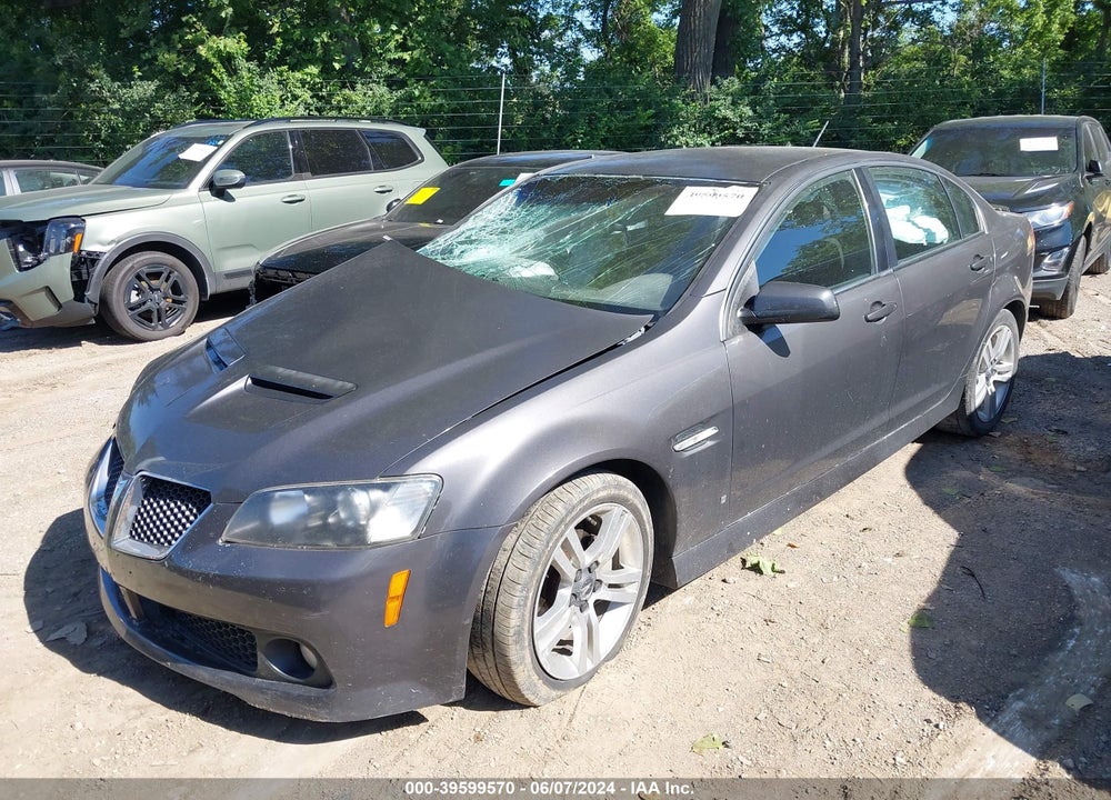 2009 PONTIAC G8 VIN: 6G2ER57789L167995