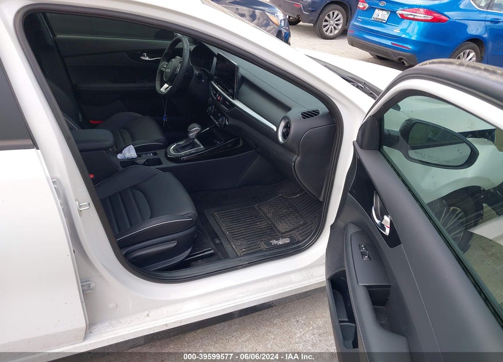 2024 KIA FORTE GT LINE VIN: 3KPF54ADXRE718275