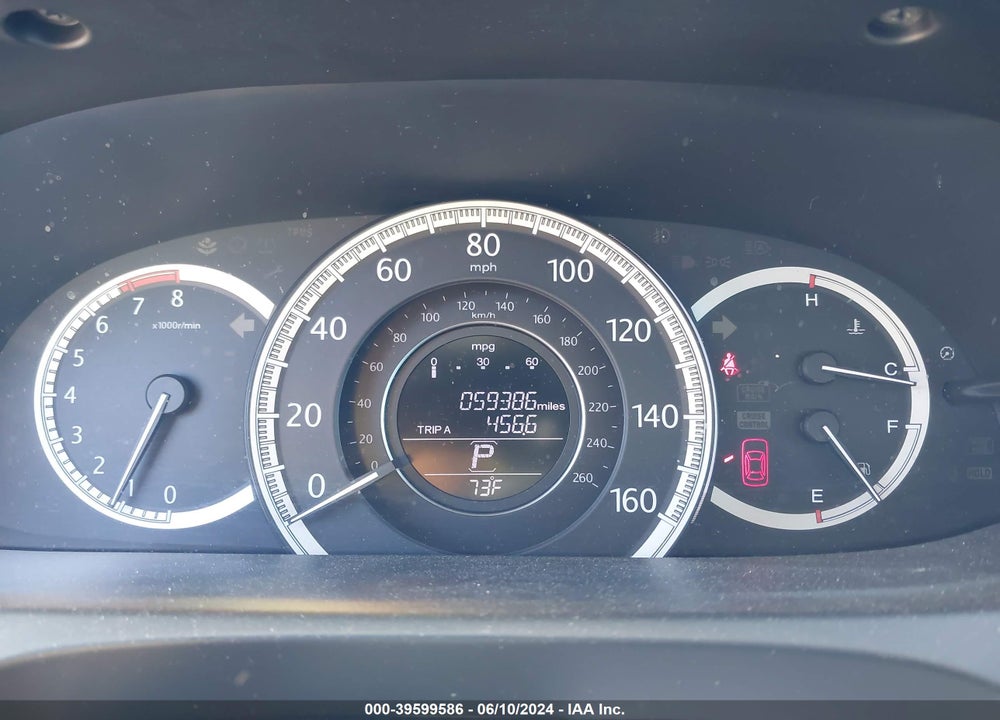 2015 HONDA ACCORD EX-L V-6 VIN: 1HGCR3F81FA000739