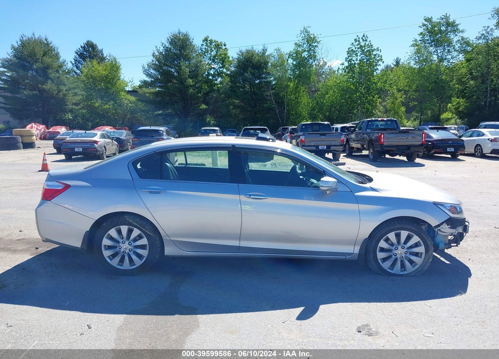 2015 HONDA ACCORD EX-L V-6 VIN: 1HGCR3F81FA000739