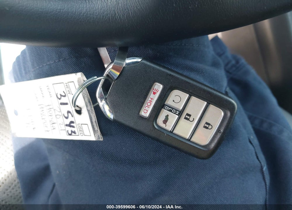2021 HONDA PASSPORT VIN: 5FNYF7H5XMB002890