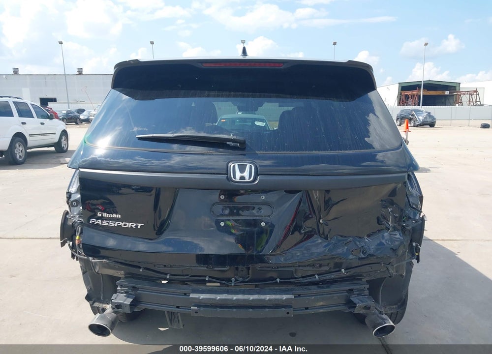2021 HONDA PASSPORT VIN: 5FNYF7H5XMB002890