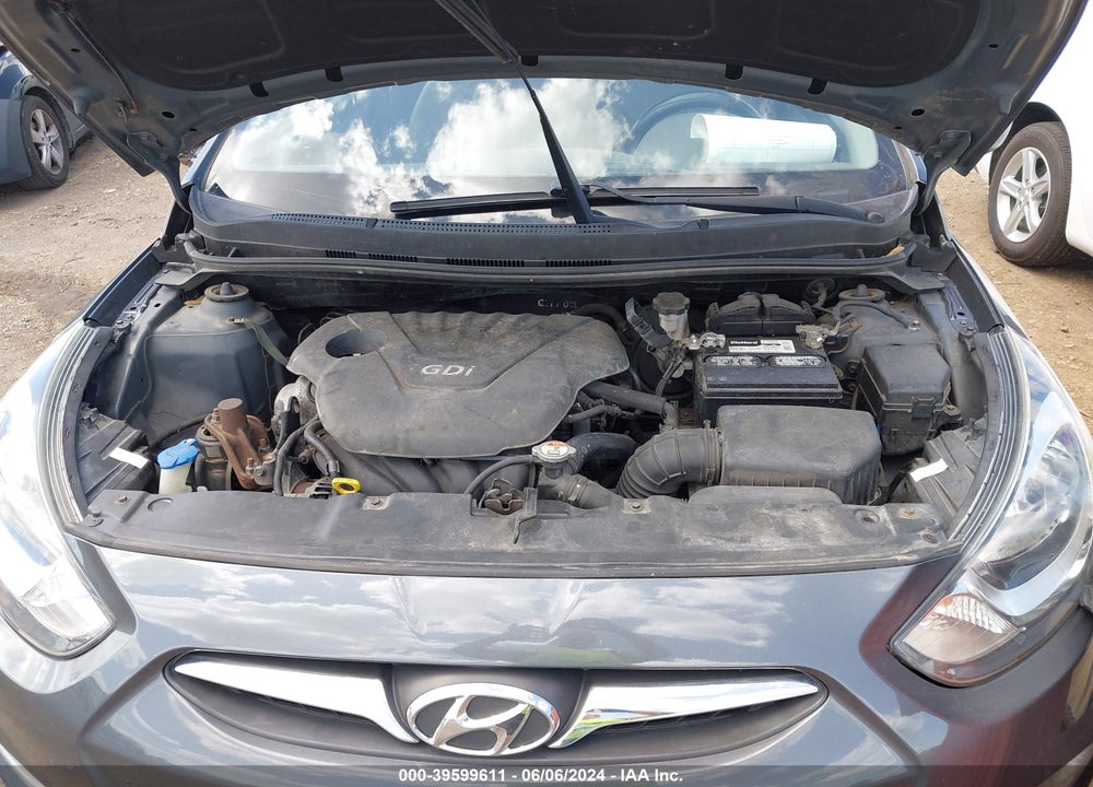2012 HYUNDAI ACCENT VIN: KMHCU4AE8CU261923