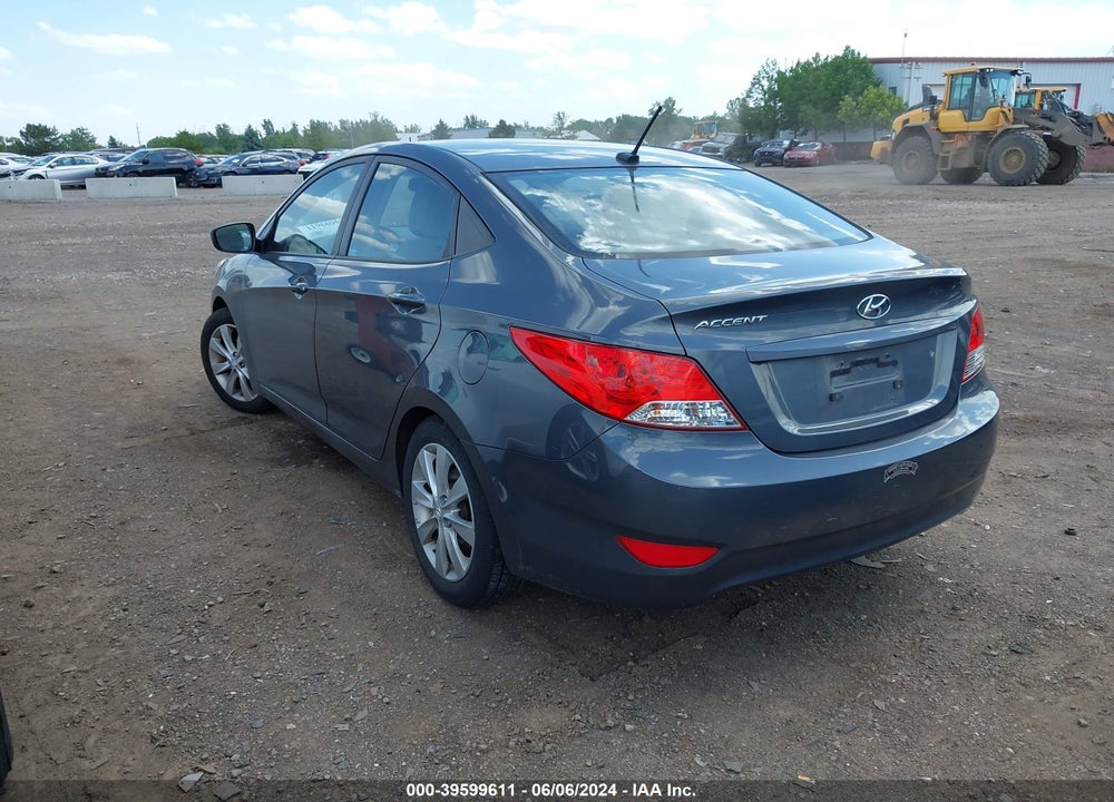 2012 HYUNDAI ACCENT VIN: KMHCU4AE8CU261923