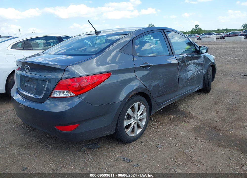 2012 HYUNDAI ACCENT VIN: KMHCU4AE8CU261923