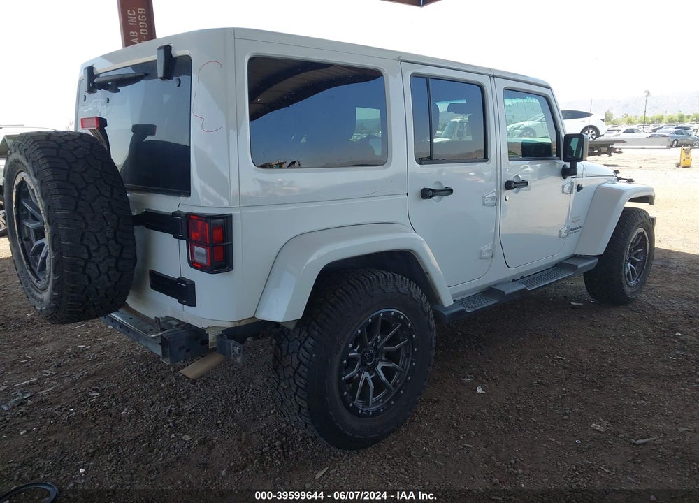 2015 JEEP WRANGLER UNLIMITED SAHARA VIN: 1C4BJWEG3FL531585