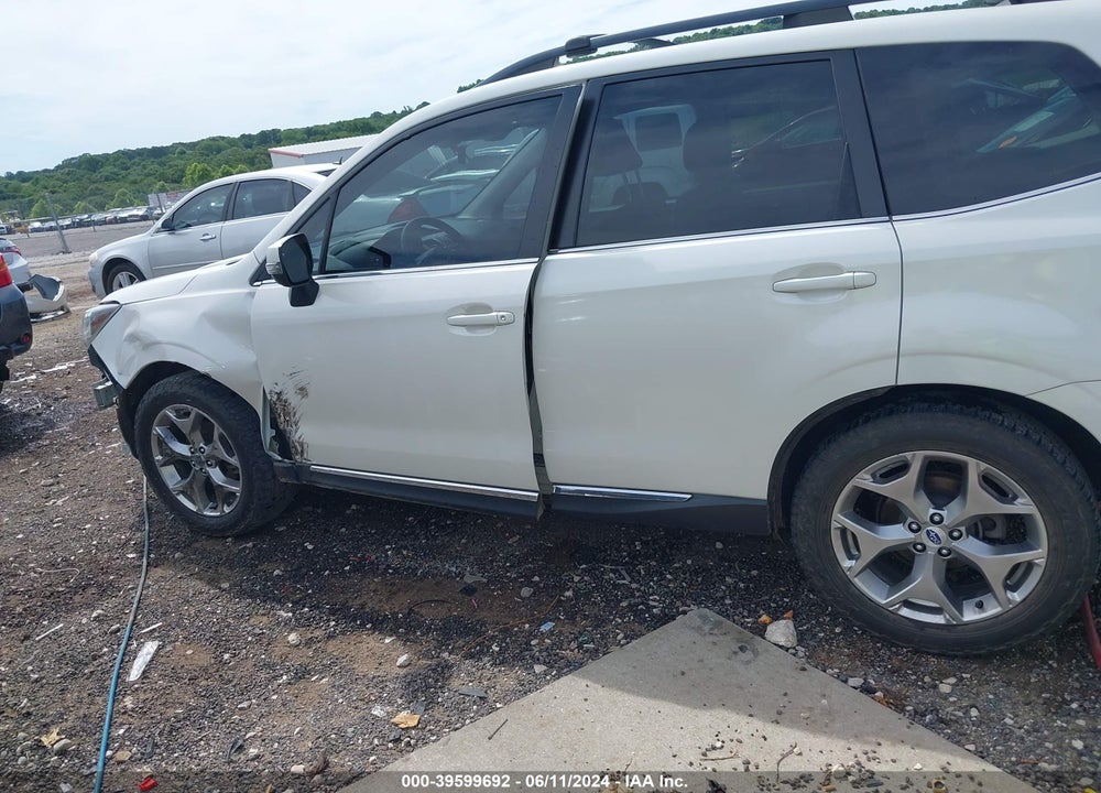 2018 SUBARU FORESTER 2.5I TOURING VIN: JF2SJAWCXJH483448