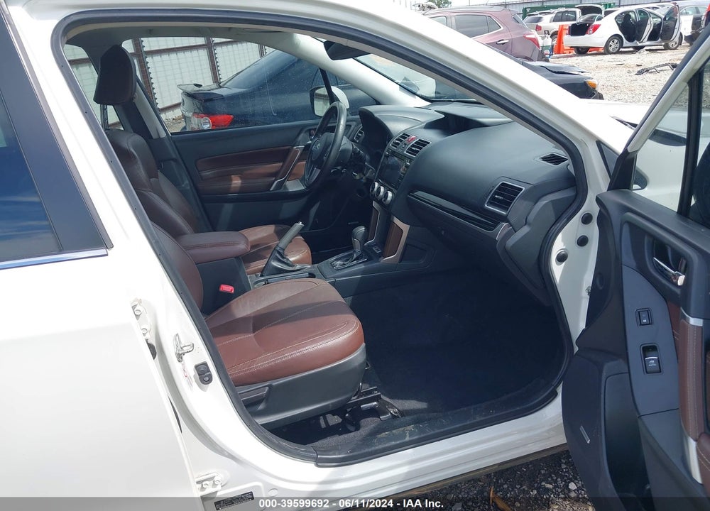 2018 SUBARU FORESTER 2.5I TOURING VIN: JF2SJAWCXJH483448