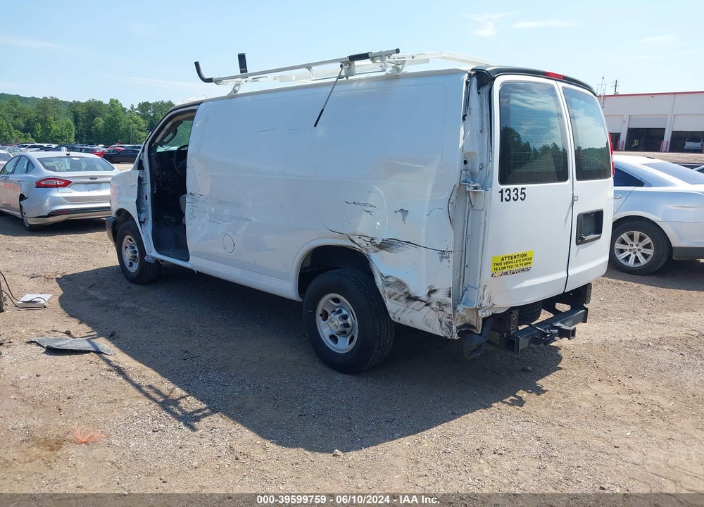 2020 CHEVROLET EXPRESS CARGO RWD 2500 REGULAR WHEELBASE WT VIN: 1GCWGAFP9L1258497