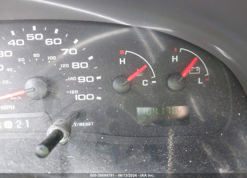 2006 FORD E-350 SUPER DUTY COMMERCIAL/RECREATIONAL VIN: 1FTSE34L06DB28787
