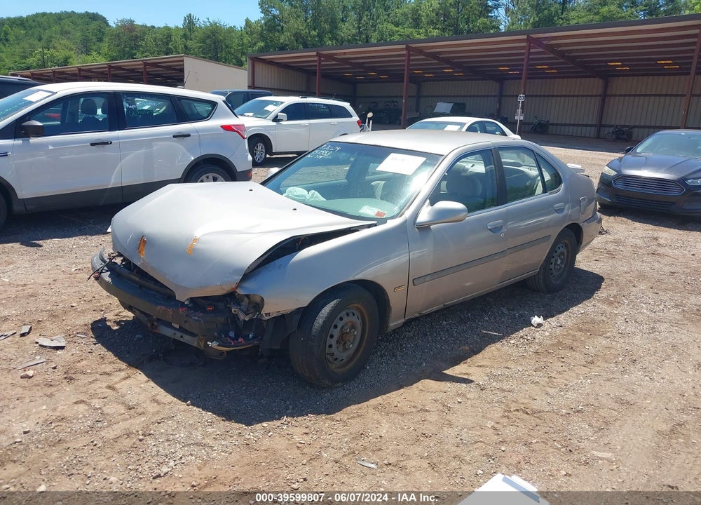 2001 NISSAN ALTIMA GXE VIN: 1N4DL01D91C111257