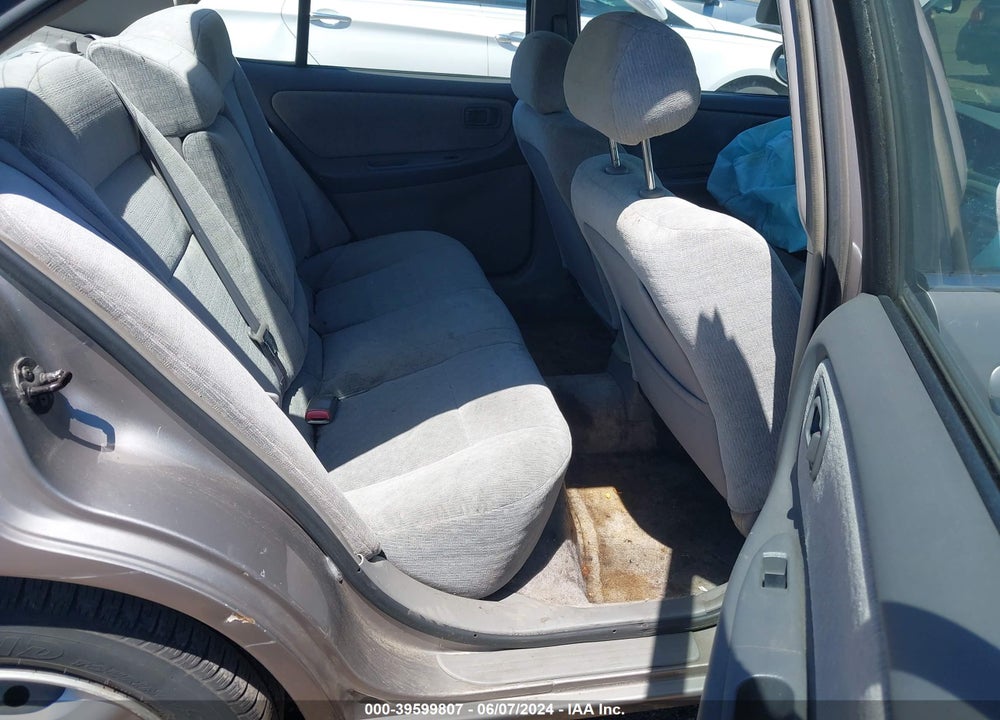 2001 NISSAN ALTIMA GXE VIN: 1N4DL01D91C111257