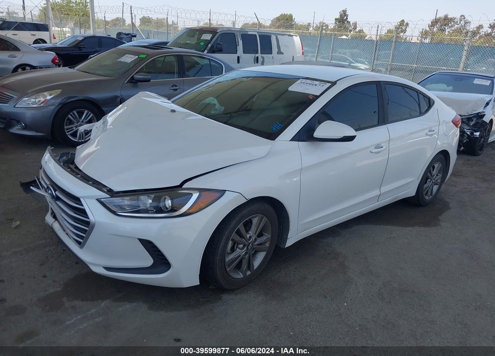 2018 HYUNDAI ELANTRA SEL VIN: 5NPD84LF3JH324162