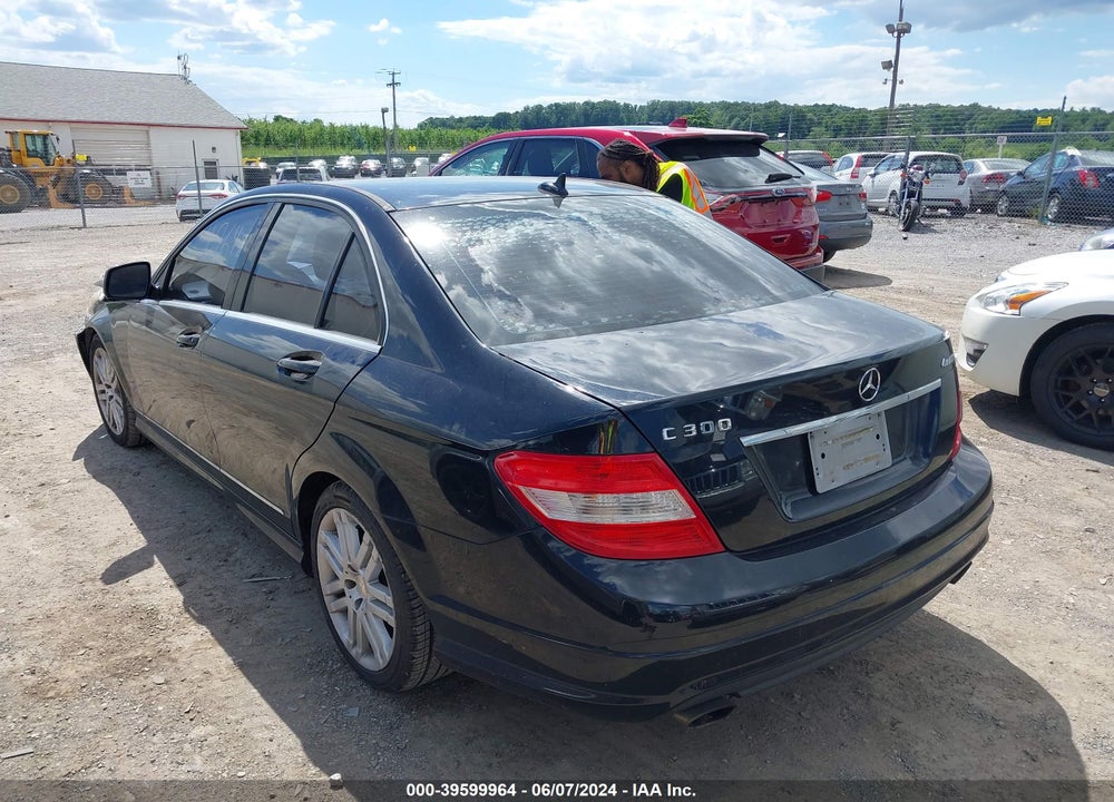2009 MERCEDES-BENZ C 300 LUXURY 4MATIC/SPORT 4MATIC VIN: WDDGF81X49R046890